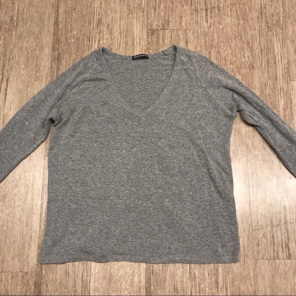 Brandy Melville sweater